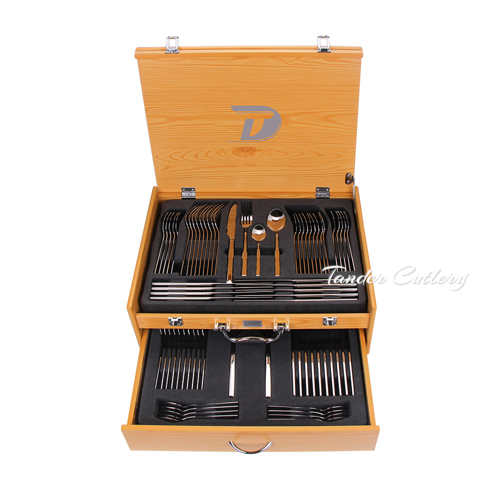 TW-1044  72pcs Cutlery Set  Wooden Case
